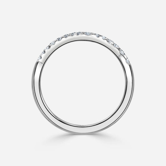 0.23 Carat Lab Grown Round Diamond Nouveau Wedding Band in Platinum