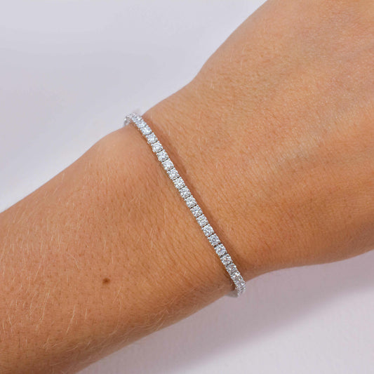 4.00 Carat Lab Grown Round Diamond Bracelet in 14K Gold