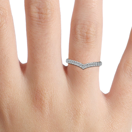 0.26 Carat Lab Grown Round Diamond Wishbone Pave Wedding Band in Platinum